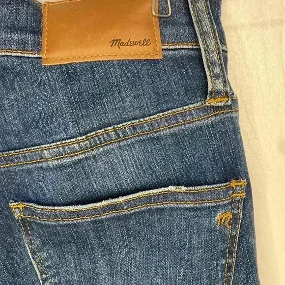 MADEWELL 10" High-Rise Skinny Jeans Button Front Size 25 - Picture 5 of 6